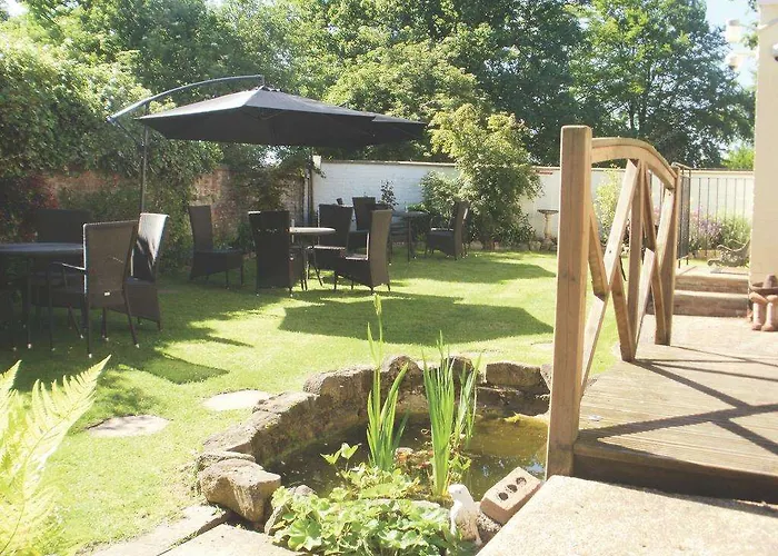 Stuart House