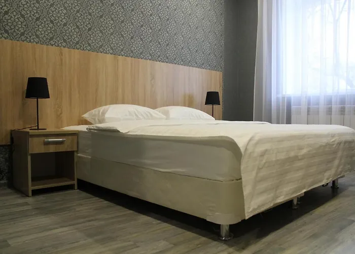 Hotel Inju Hills