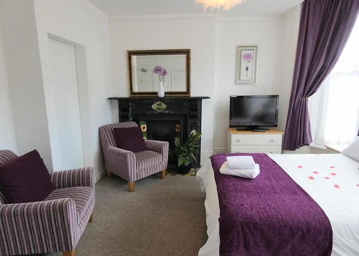 Rialto Holiday Apartments
