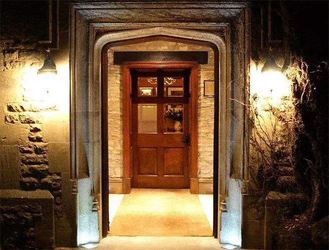 Fosse Manor Hotel