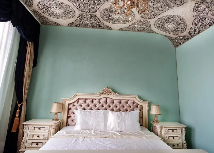 Jmr Royal -Luxury Rooms & Private Sauna