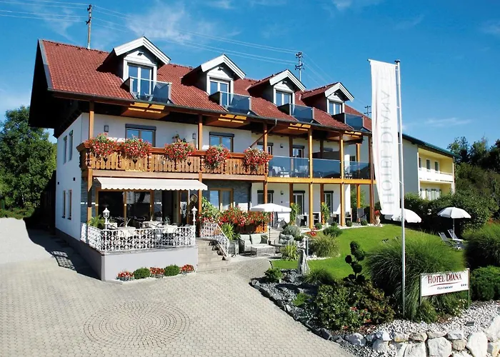 Hotel Diana