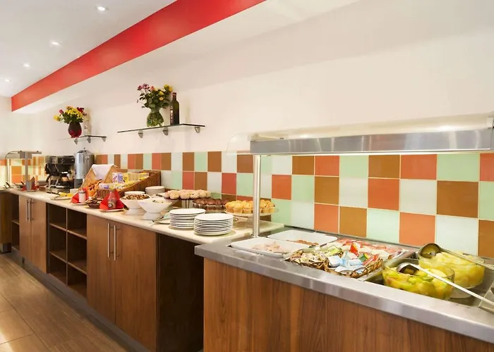 Ramada Hounslow - Heathrow East