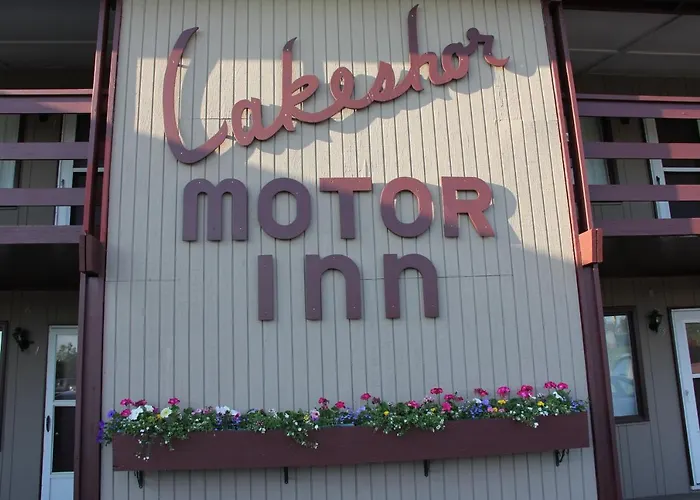 Lakeshor Motor Inn