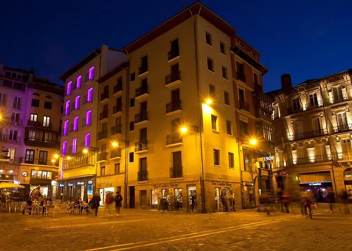 Hotel Pompaelo Plaza Del Ayuntamiento & Spa
