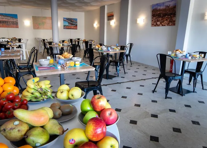 Hotel Sables D'or