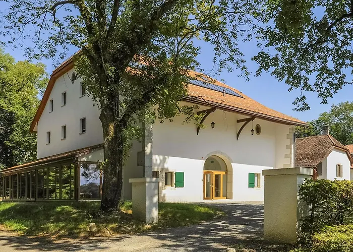 Chateau De Bossey