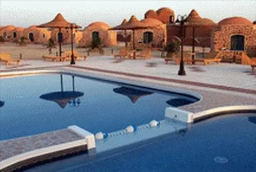 Flora Resort