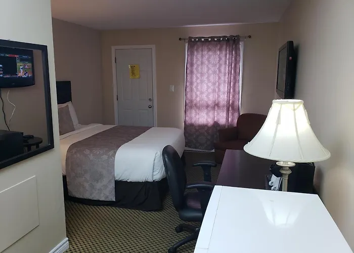 Regency Inn & Suites