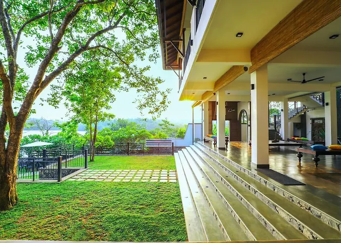 Kalapuwa Resort