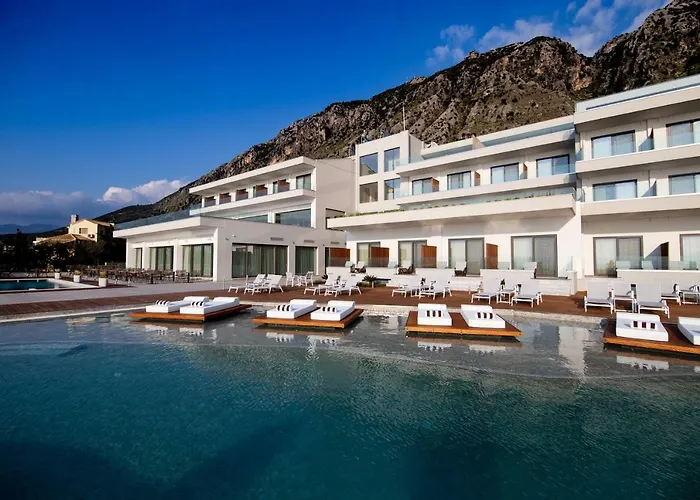 Messinian Icon Hotel & Suites