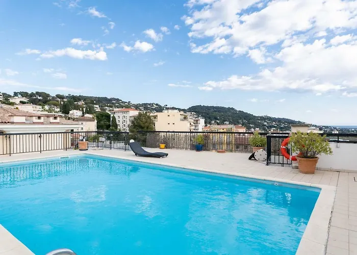 Adonis Cannes