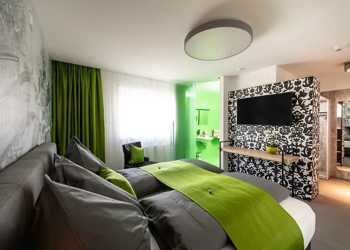 Hotel Greenrooms