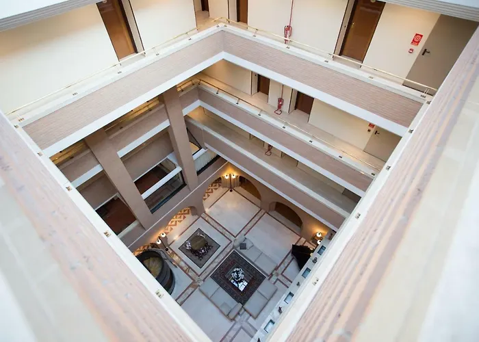 Hostellerie Du Cheval Blanc