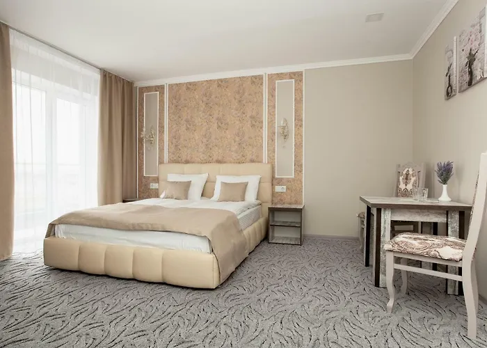 Mon Ami Hotel