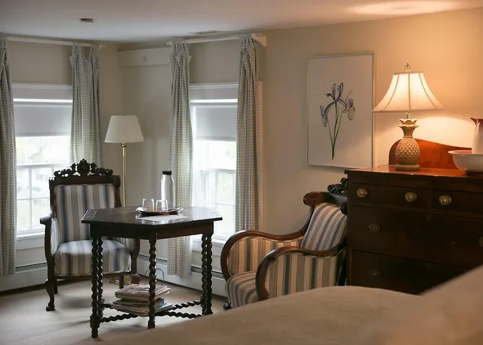 Bridgehampton Inn