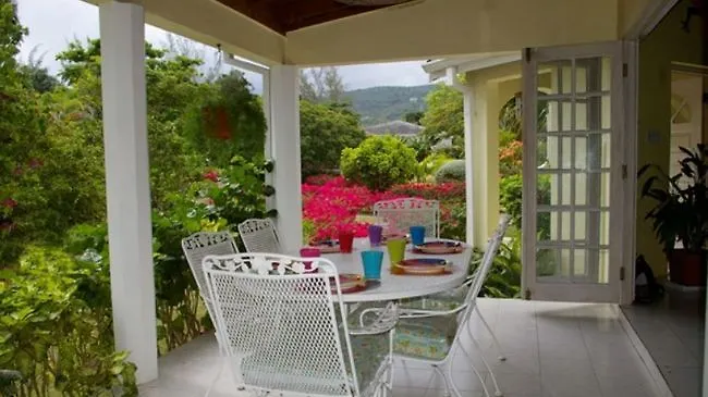 Paradise Fanta Sea Suites