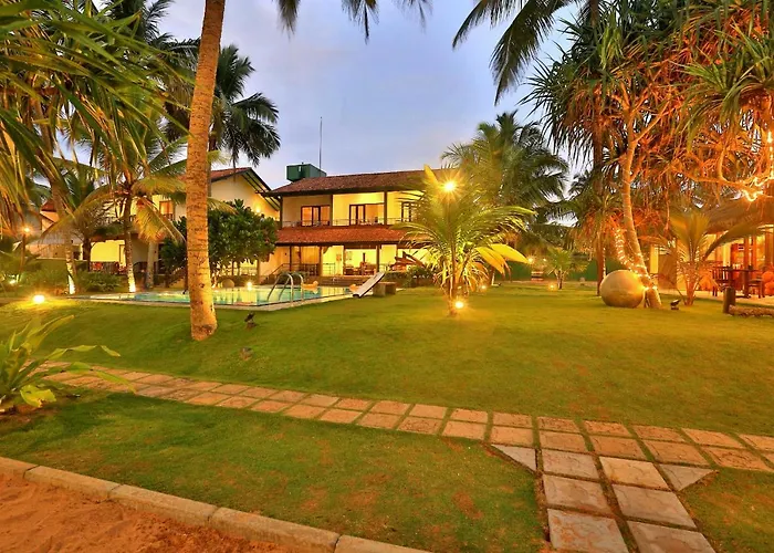 Sea Rock Villa