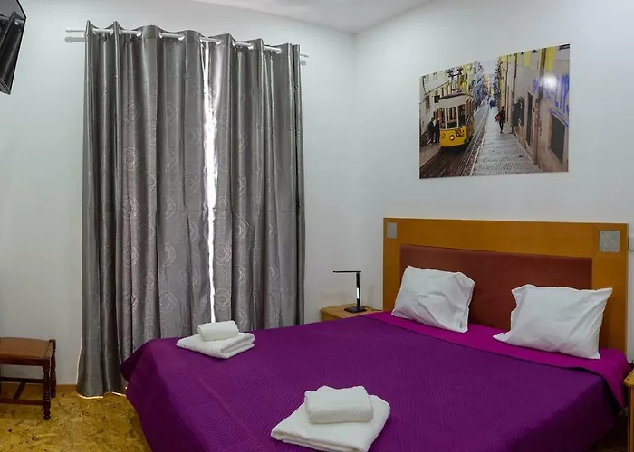 Guest House Rooms in Bairro Alto