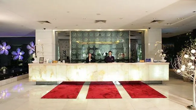 The Q Hotel