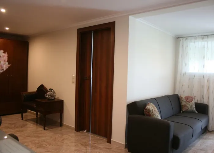 Rea Hotel