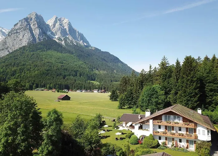 Boutique Hotel Laengenfelder Hof