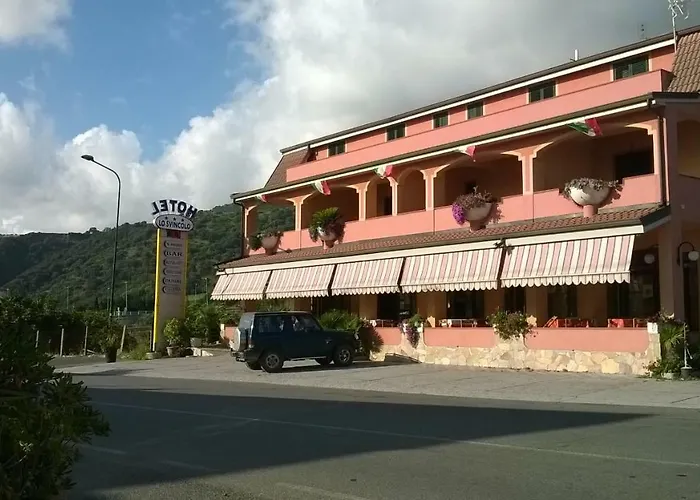Hotel Lo Svincolo
