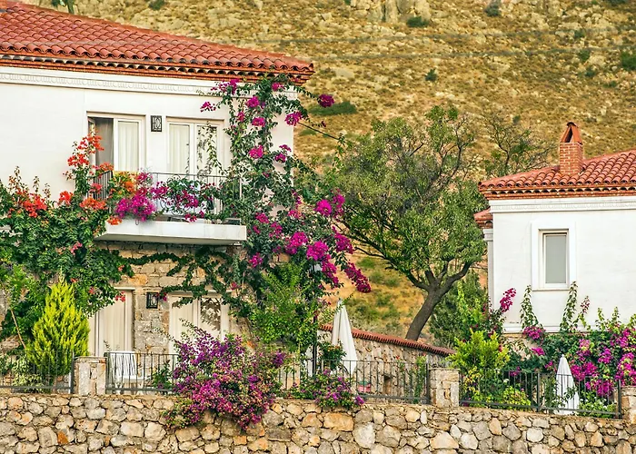 Swan Lake Hotel - Adult Only