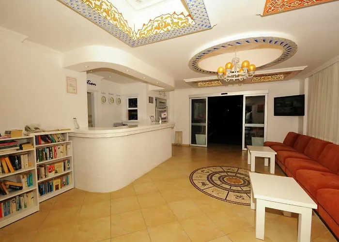 Sea Breeze Hotel&Apartments