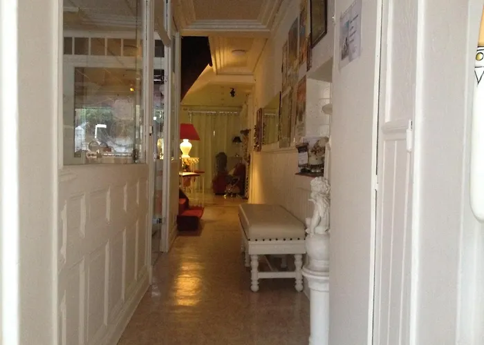 Chalet Saint Louis