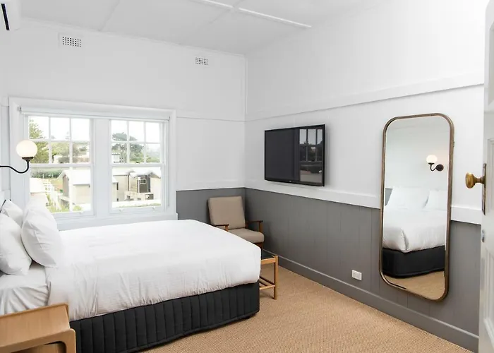 Portsea Hotel