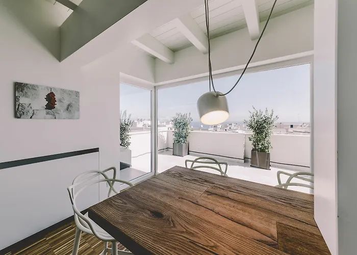 Suite 10