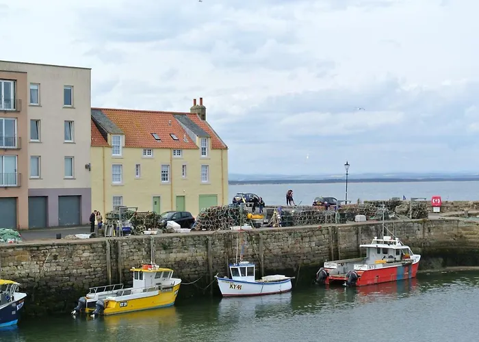 St Andrews Holiday Home - Bay Views