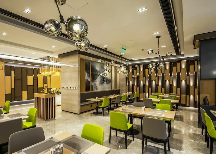 Atour Hotel