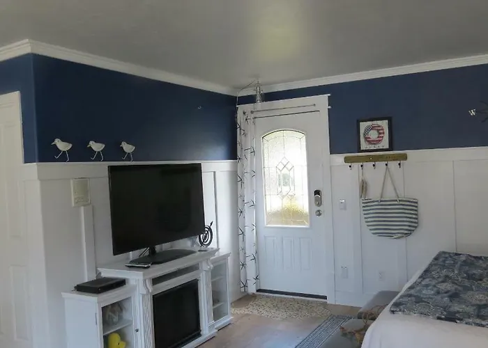 Tanbark Shores Guest Suite