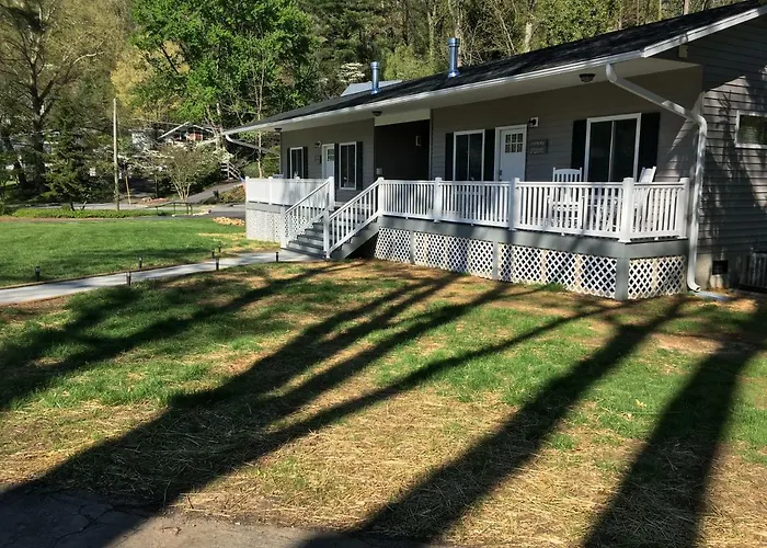 Brookside Cottages
