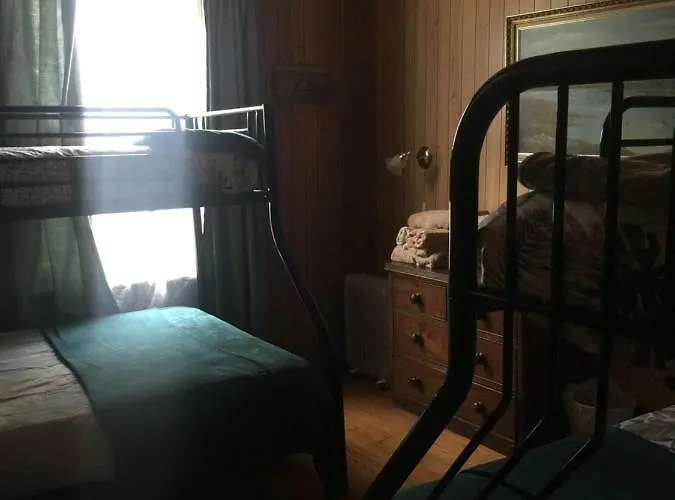 Lake Leake Inn