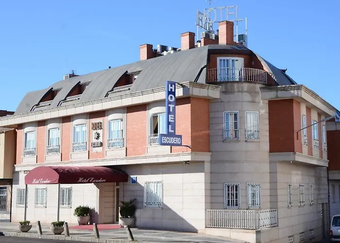 Hotel Escudero