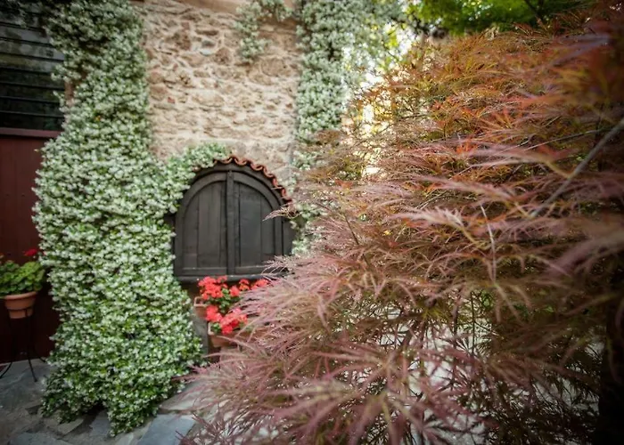 Boutique Hotel Palea Poli