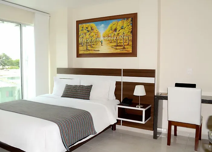 Hotel Metropolitano Plaza