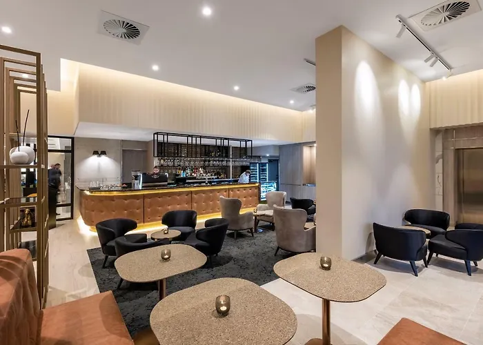 Deco Hotel Canberra