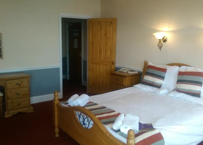 Monarch Hotel