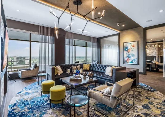 Bluebird Suites Near Chevy Chase
