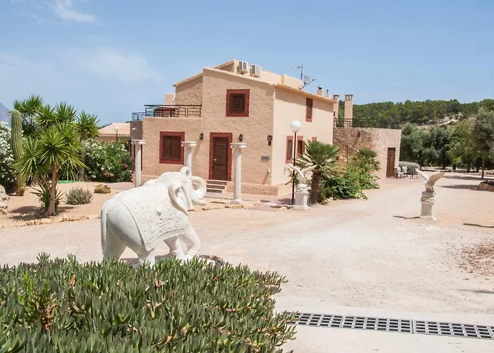 Finca El Almendral
