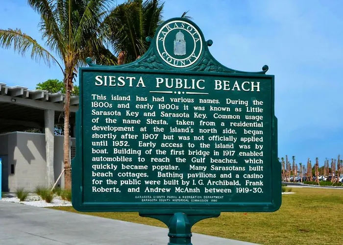 Walk To The Beach Or Village In Minutes!