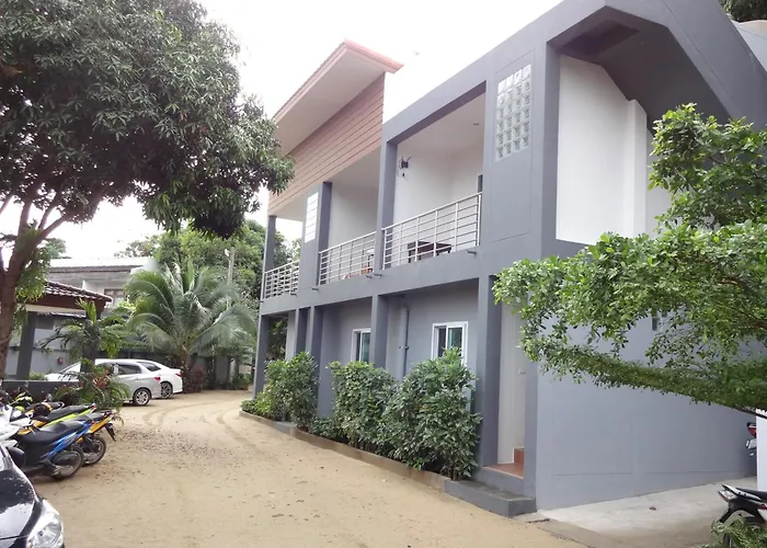 Maenam Villa Hotel