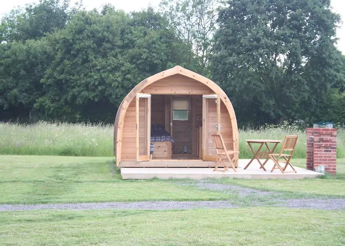 Glamping At Spire View Meadow