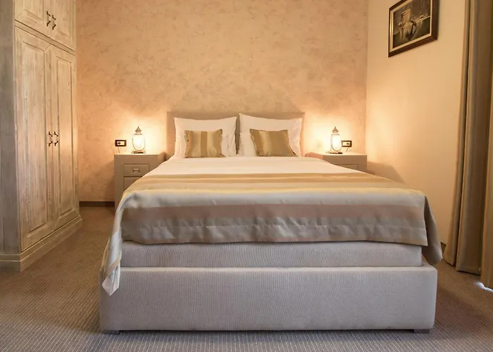 Hotel Helada