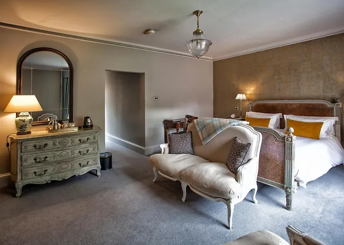 Grays Court Hotel