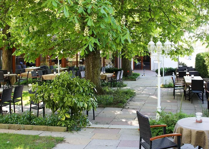 Hotel Waldeck mit Restaurant